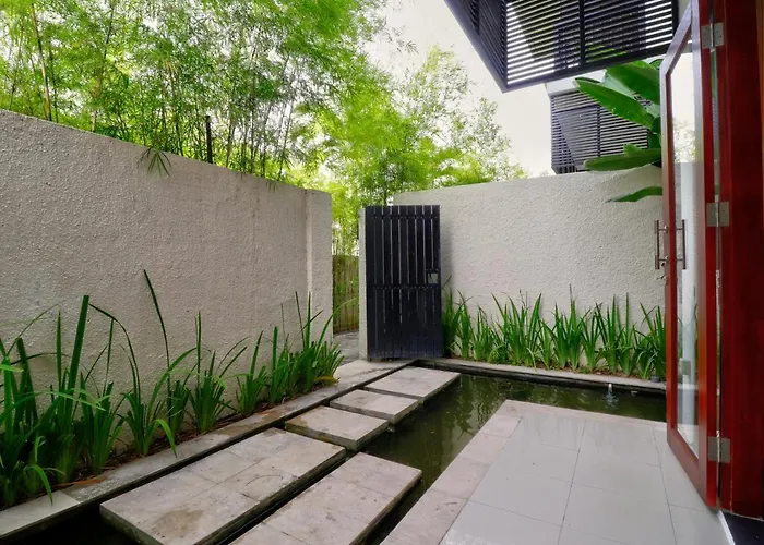 Sayang Terrace House ゲストハウス サヌール