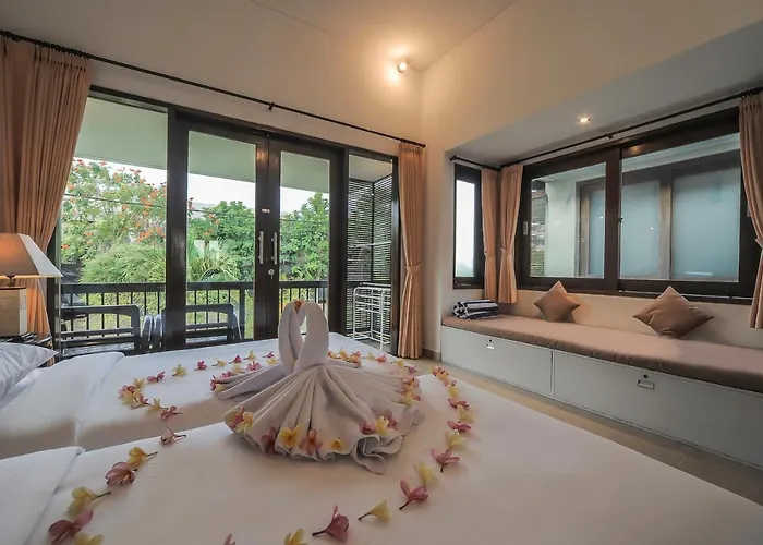 Sayang Terrace House サヌール