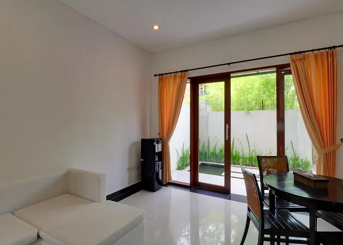 Sayang Terrace House