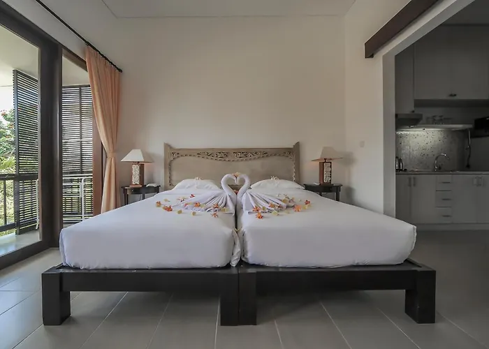 Sayang Terrace House ゲストハウス 2*